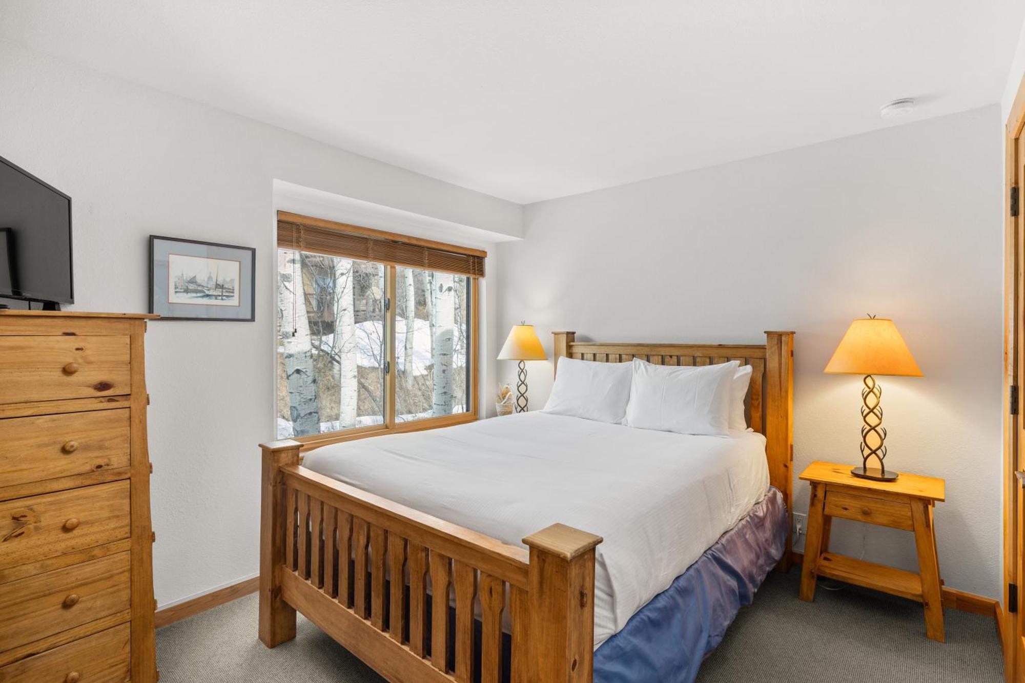 Апартаменты Seasons Four By Snowmass Vacations Сноумасс Виллидж Экстерьер фото